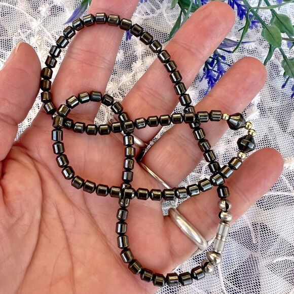 Vintage Hematite Necklace 18” - Picture 8 of 8